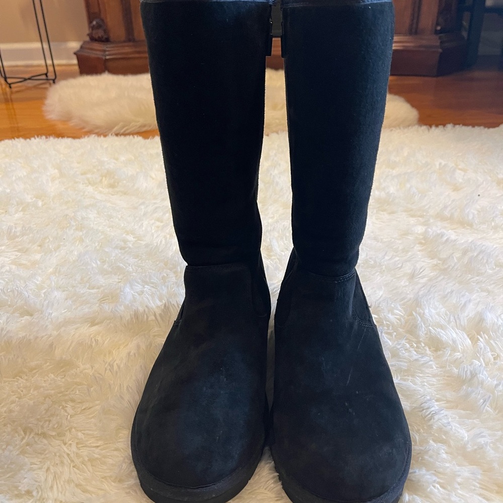 UGG AUSTRALIA SUMNER BOOT 1005375 serial/ authentic